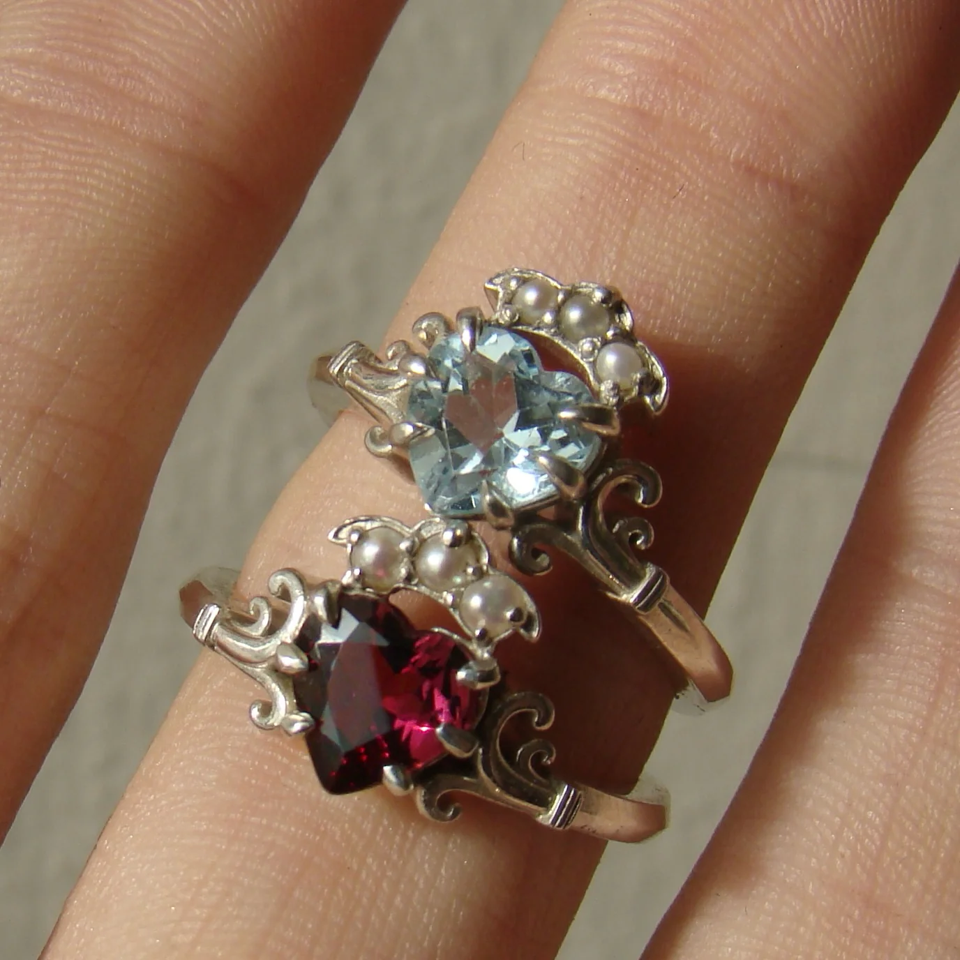 Crowned Heart Ring in Rhodolite Garnet - Image 4