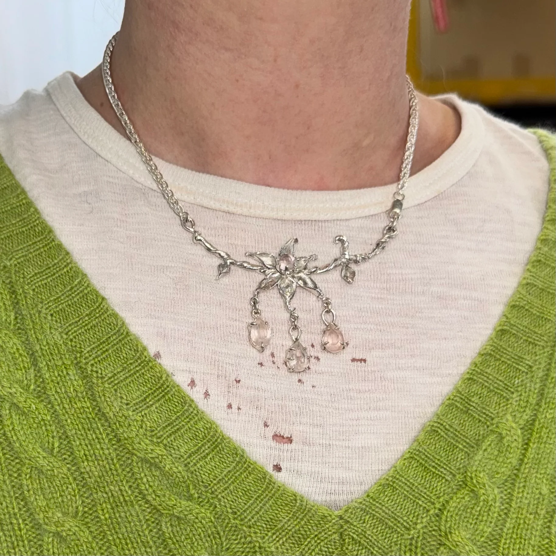 I’ll Bring You Flowers Necklace - Image 3