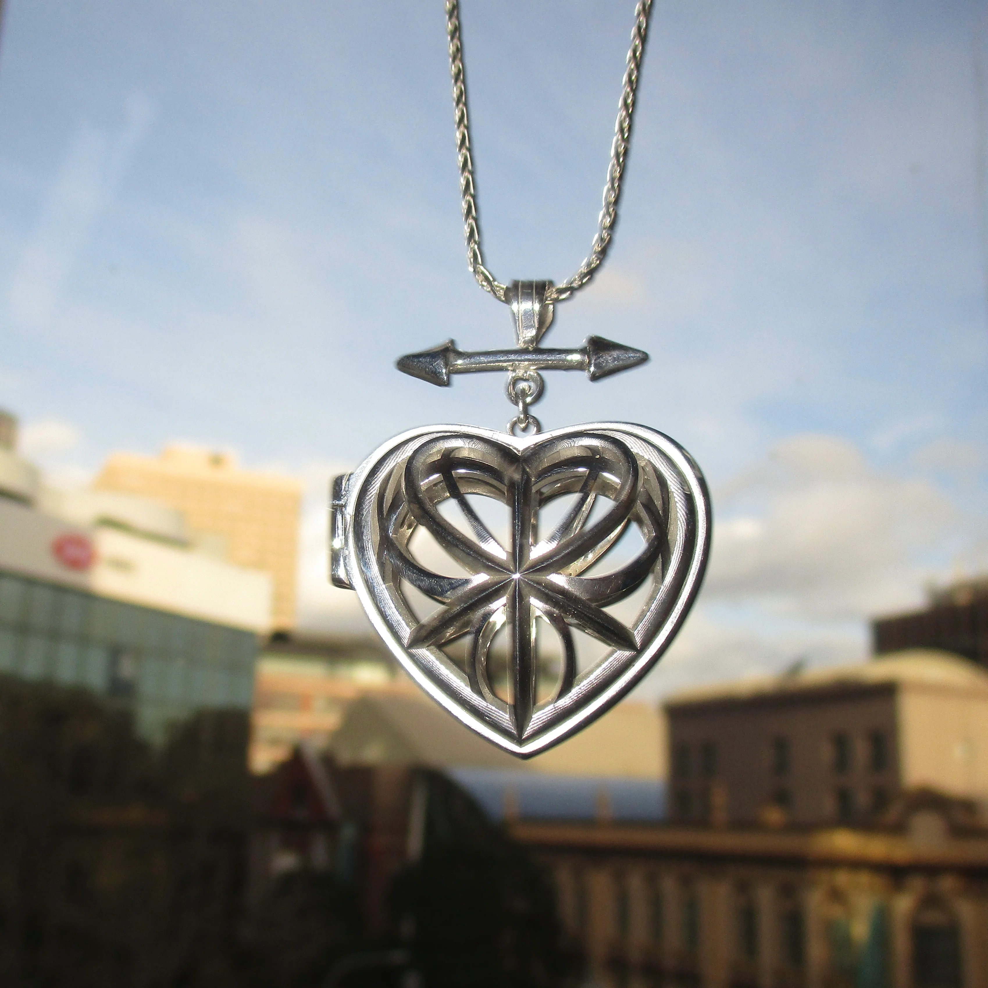 Perfume Heart Locket - Image 3