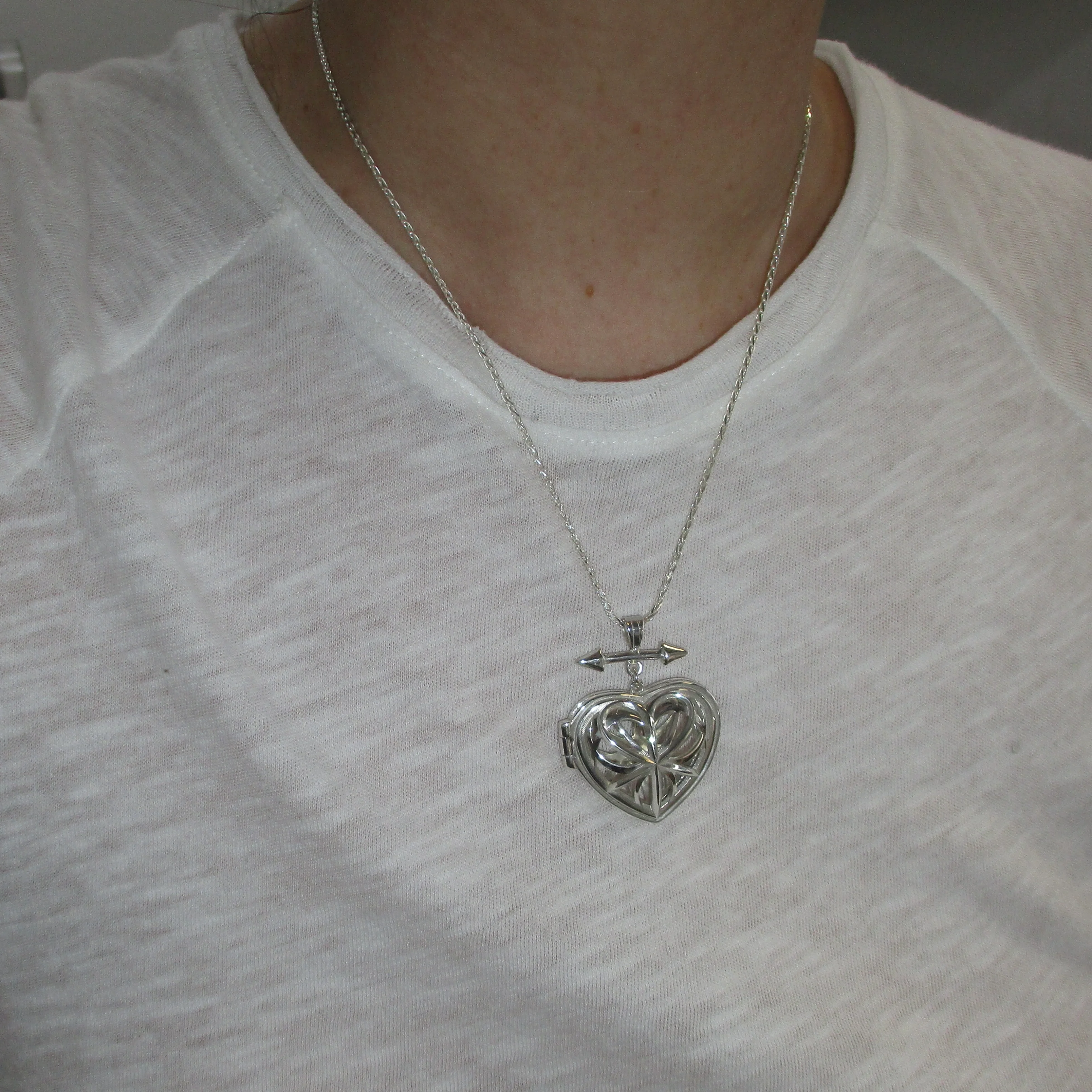 Perfume Heart Locket - Image 4
