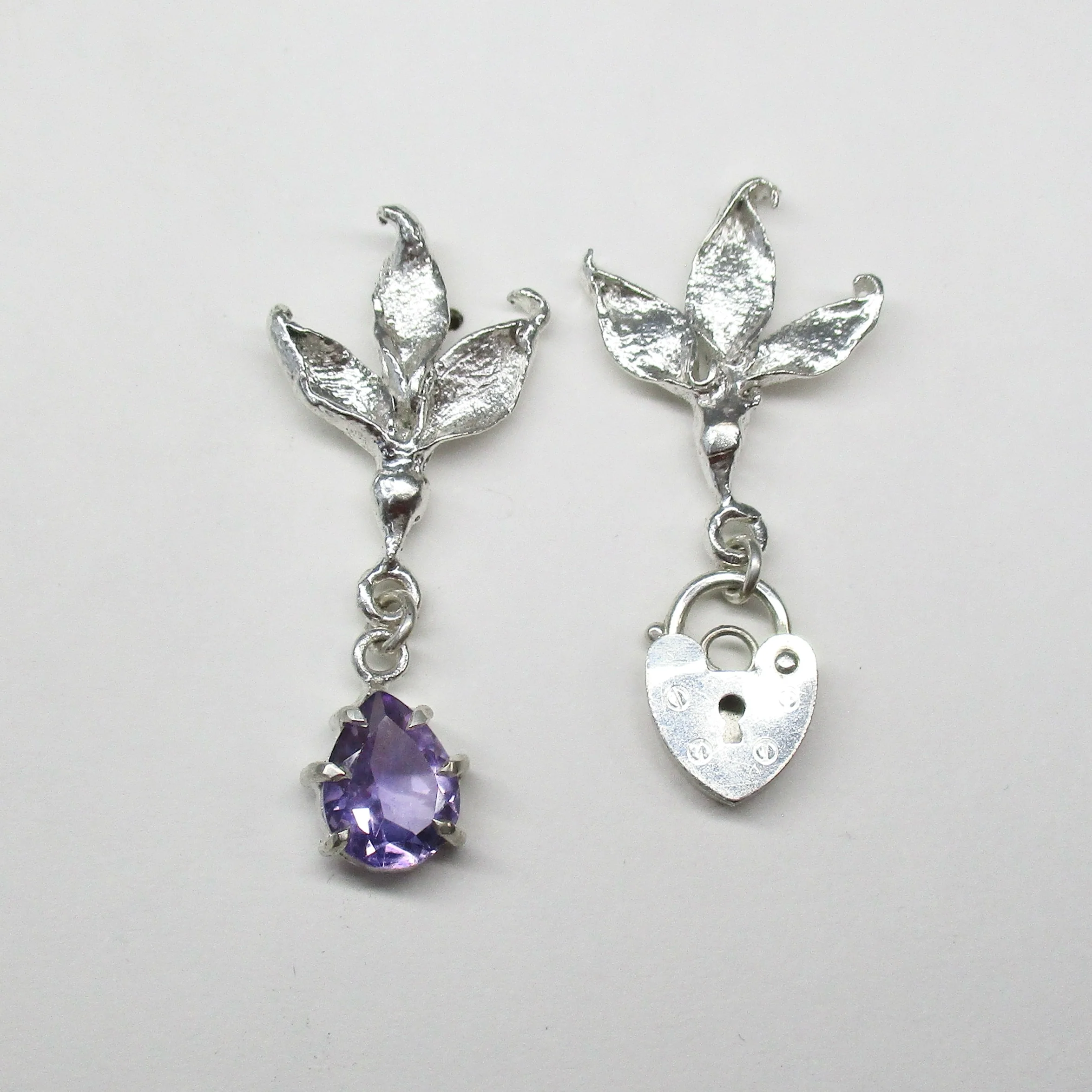 Two Birds One Stone Earrings - Image 3