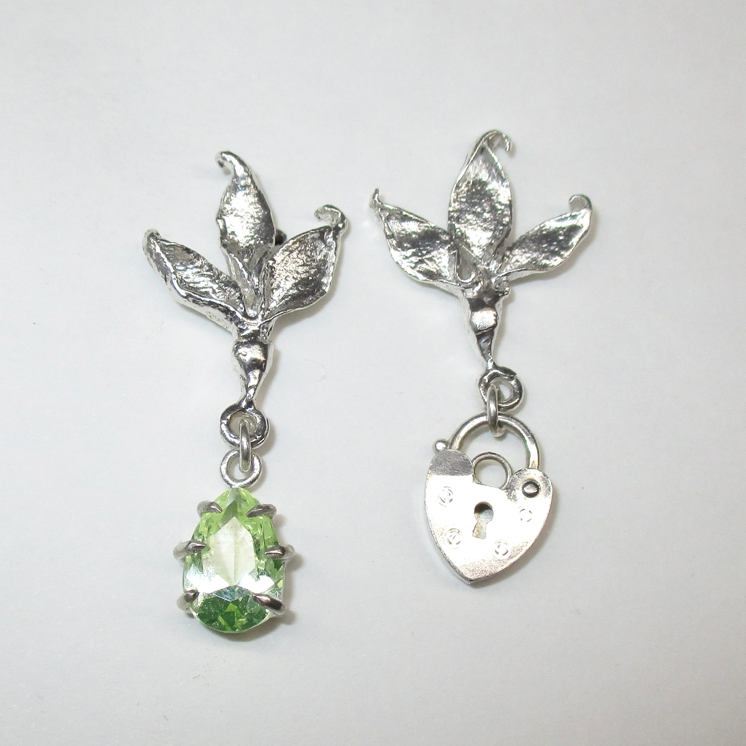 Two Birds One Stone Earrings - Image 4