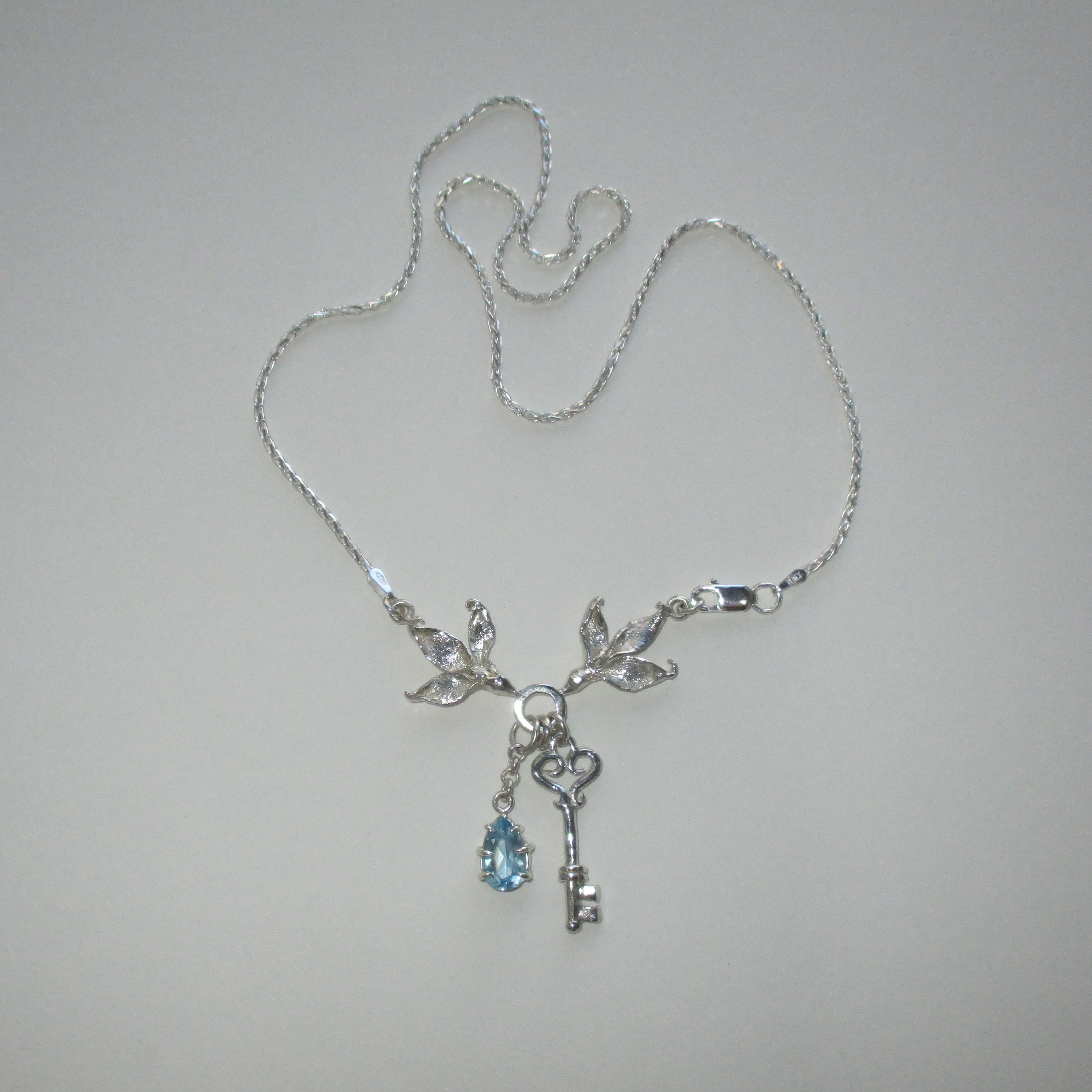 Two Birds One Stone Necklace - Image 3